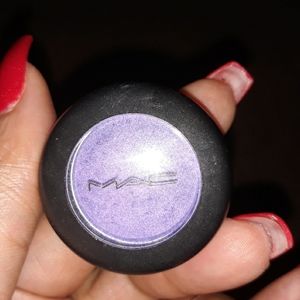 MAC Parfait Amour frost shadow